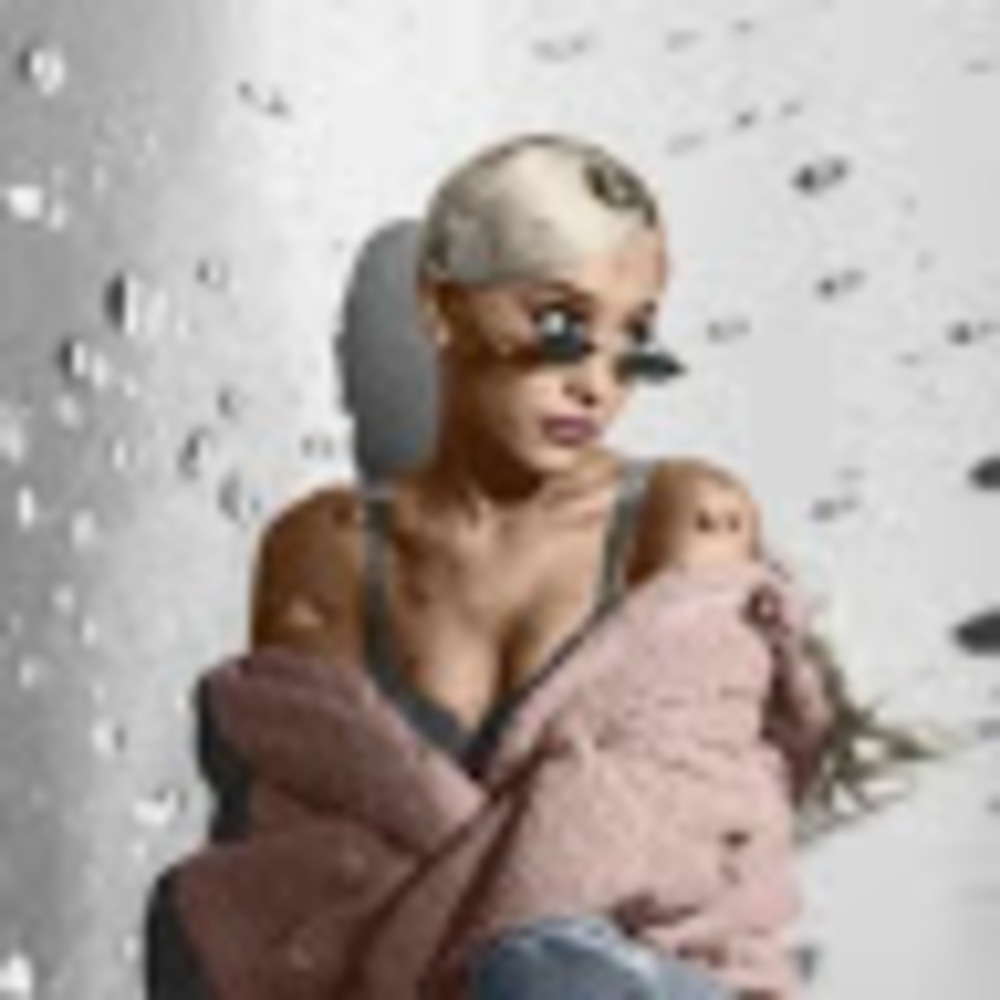 Meet your Posher, Bling